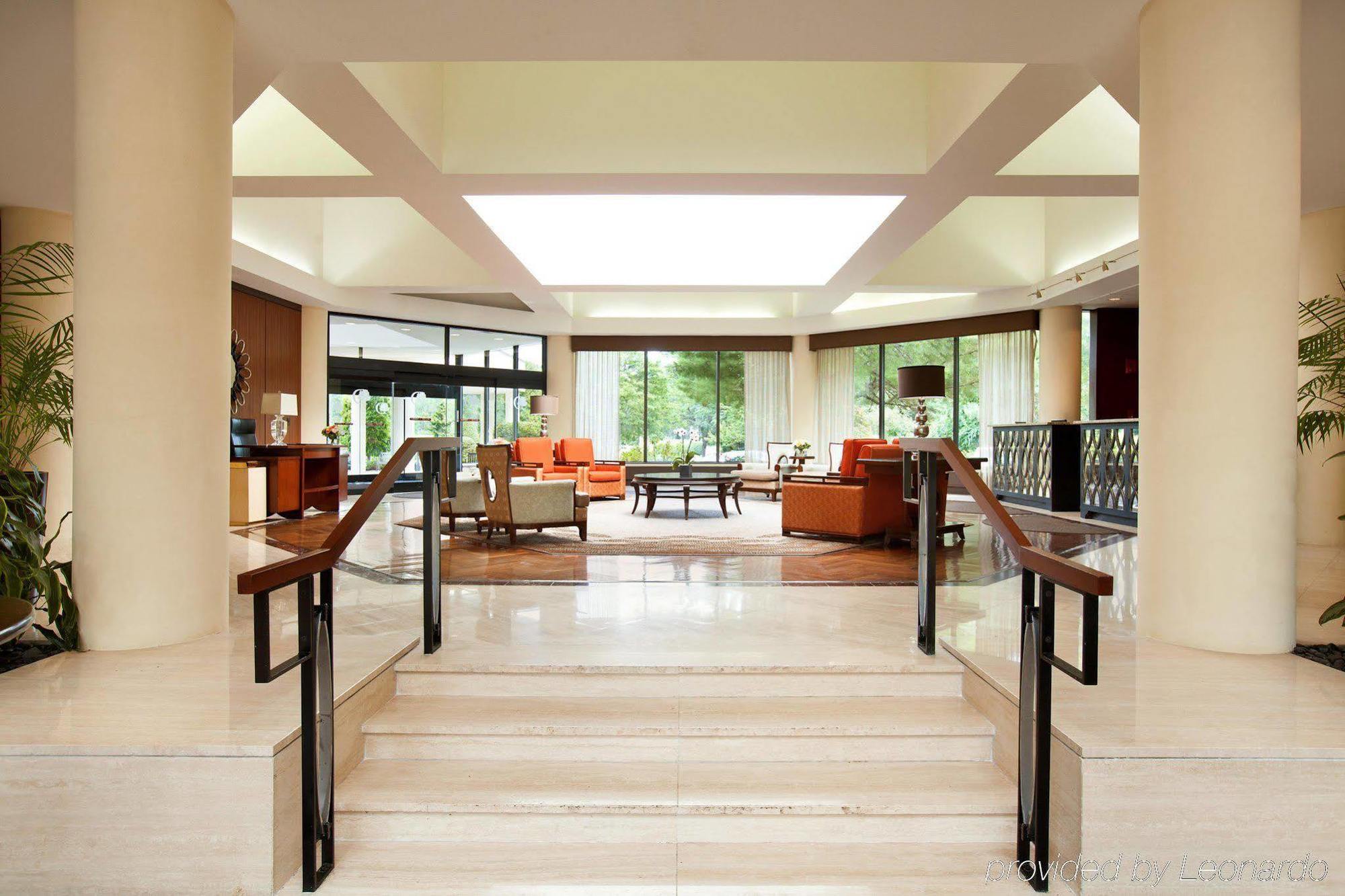 Doubletree By Hilton Hotel Boston - Bedford Glen エクステリア 写真
