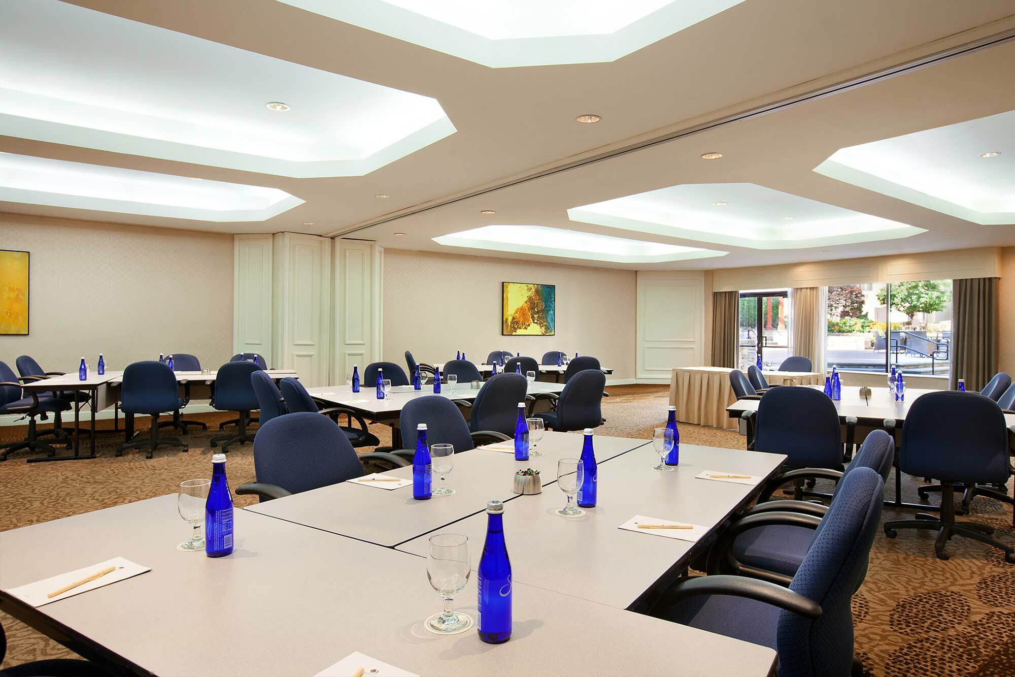 Doubletree By Hilton Hotel Boston - Bedford Glen エクステリア 写真